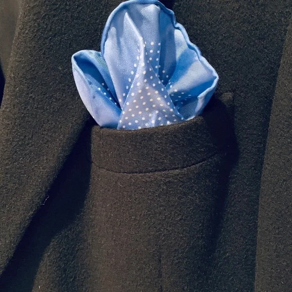 Brooks Brothers 100% Cashmere Sport Coat. - Picture 9 of 16